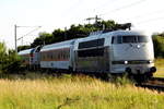 Am 09.08.2017 kamen die 103 222-6  von der Railadventure und die 1002 003-3 von VW (ALS)   aus der Richtung Magdeburg nach Demker und fuhr nach Stendal .