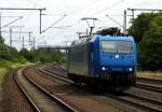 Am 2.07.2014 kam die 185 526-1 von der RSB LOGISTIC und ist vermiete an der HGK aus Richtung Magdeburg nach Niederndodeleben und fuhr weiter in Richtung Braunschweig .
