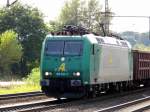 Am 1.08.2014 kam die 185 533-7   aus Richtung Braunschweig nach Niederndodeleben und fuhr weiter in Richtung Magdeburg .