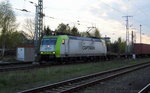 Am 16.04.2016 kam die 185 542-8 von    CAPTRAIN aus Richtung Salzwedel nach Stendal und fuhr weiter in Richtung Magdeburg .
