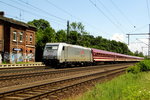 Am 05.06.2016 kam die 185 418-3 von der   TXLOGISTIK aus Richtung Magdeburg nach Niederndodeleben und fuhr weiter in Richtung Braunschweig .