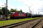 Am 17.07.2016 kam die 185 582-4 von der HGK (RHC) aus Richtung Hannover nach Stendal und fuhr weiter in Richtung Magdeburg .