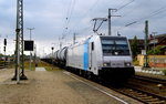 Am 03 .09.2016 kam die 185 690-5 von der  SETG  ( Railpool) aus Richtung Salzwedel nach Stendal und fuhr weiter in Richtung Berlin .