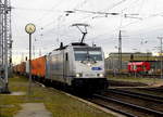 Am 21.03.2017 kam die 186 433-9 von  METRANS (Railpool) aus Richtung Salzwedel nach Stendal und fuhr weiter in Richtung Magdeburg .