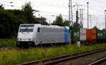 Am 10.06.2017 kam die 186 430-5  von METRANS (Railpool)   aus Richtung Salzwedel nach Stendal und fuhr weiter in Richtung Magdeburg .