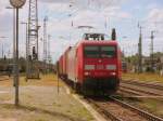 Am 22.06.2014 kam 145 005 mit einem DB Containerzug aus Richtung Wittenberge nach Stendal und fuhr weiter in Richtung Magdeburg. 