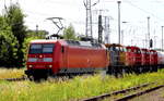 Am 21.06.2017 kamen die 145 035-2 von der DB Cargo Deutschland AG, und die 2006500 und die 2006405 und die 2006473 und die 2006408 von der RN  aus Richtung Braunschweig nach Stendal und fuhr weiter in