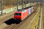 Am 06.04.2018 fuhr die   145 090-7   und die  482 - und die 185 600-4 von der HSL Logistik GmbH ,   von  Stendal   in Richtung Salzwedel .