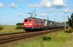 Am 30.09.2015 kam die 151 049-4 von der DB aus der Richtung Stendal nach Demker und fuhr weiter in Richtung Magdeburg .