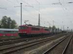 Am 21.10.2015 kamen 155 037&155 112 mit ihrem gemischten Güterzug aus Hannover nach Stendal und fuhr weiter nach Magdeburg.