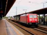 Am 30.05.2014 kam 185 363 mit einem Containerzug aus Richtung Berlin nach Stendal und fuhr weiter in Richtung Hannover. 