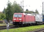 Am 21.09.2014 kam die 185 348-0 von der DB aus Richtung Wittenberge nach Stendal und fuhr weiter in Richtung Magdeburg .