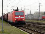 Am 06 .12.2014 kam die 185 001-5 von der DB aus Richtung Wittenberge nach Stendal und fuhr weiter in Richtung Magdeburg .