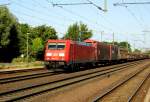 Am 11.06.2015 kam die 185 285-4 von der DB aus Richtung Braunschweig nach Niederndodeleben und fuhr weiter in Richtung Magdeburg .