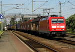 Am 18.05.2017 kam die 185 235-9 von der DB Schenker Rail Deutschland AG ,   aus Richtung Braunschweig nach Niederndodeleben und fuhr weiter in Richtung Magdeburg .