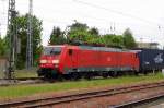 Am 23.05.2015 kam die 189 013-6 von der DB aus Richtung Salzwedel nach Stendal und fuhr weiter in Richtung Berlin .