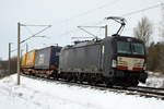 Am 01.02.2021 kam die 193 879-4 von  der  Mercitalia Rail S.r.l., ( MRCE)  aus Richtung Wittenberge und fuhr weiter in Richtung Stendal .