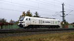 Am 14.10.2021 kam die 159 220-3 von  raildox (RCM) aus Richtung Stendal und fuhr nach Braunschweig.