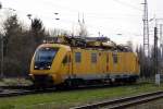 Am 12.04.2015 kam die 711 102-4 von der DB Netz aus Richtung Salzwedel nach Stendal und fuhr weiter in Richtung Magdeburg .