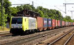 Am 02.06.2017 kam die 189 203-3 von der ERS Railways - LTE Netherlands B.V., Rotterdam (MRCE Dispolok) aus Richtung Magdeburg nach Niederndodeleben und fuhr weiter in Richtung Braunschweig .