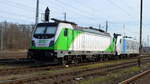 rem-487-traxx-ac3-lm-2/727107/am-20022021-waren-die-487-001-0 Am 20.02.2021 waren die 487 001-0  von der  SETG -SRA  und die 187 303-3 von der SETG  ( Railpool) in Stendal abgestellt .
